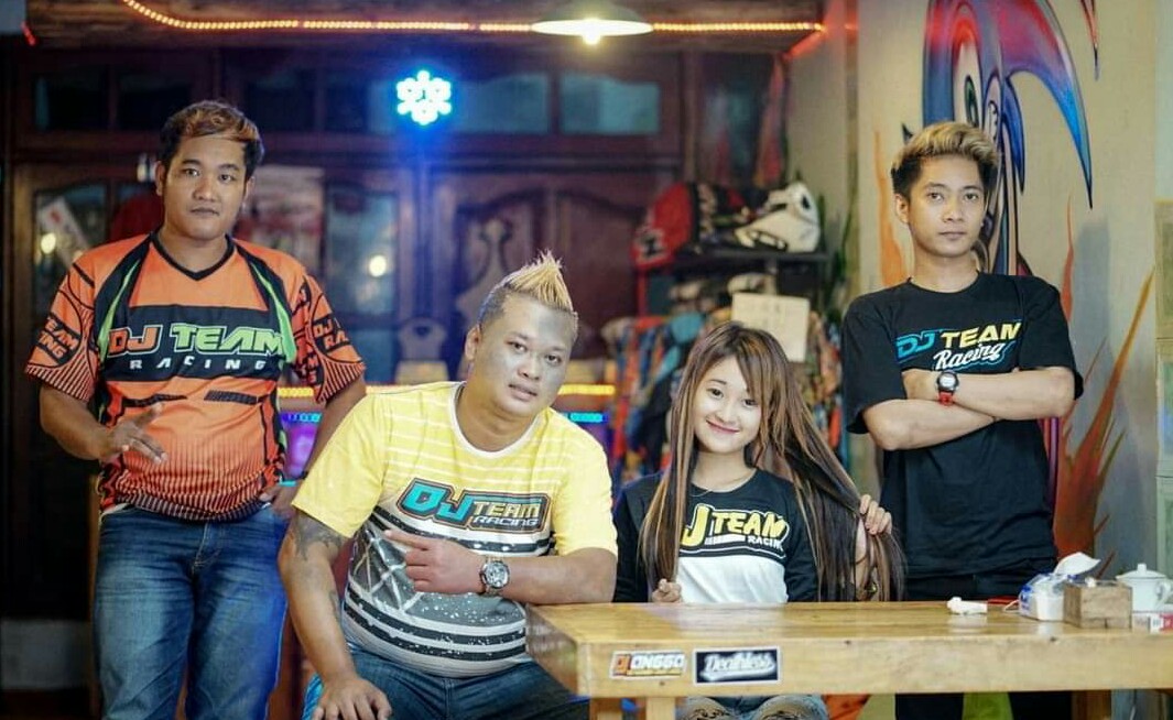 Dj Team Cafe Distro Mojokerto Ekspansi Ke Segmen Modifikasi