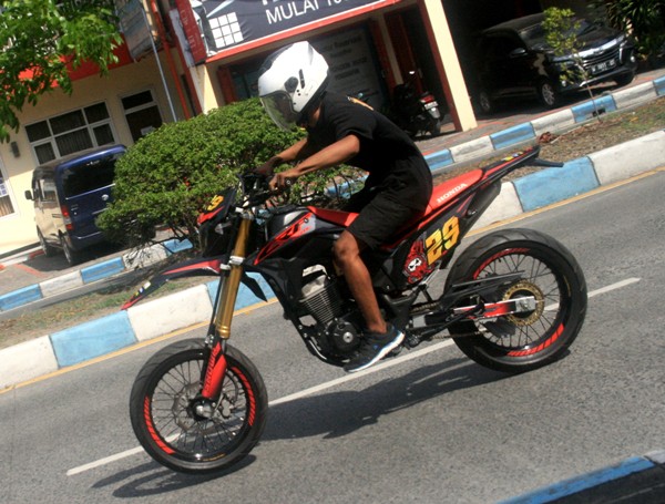 Honda CRF 150L, Sidoarjo : THE REAL SUPERMOTO BY RAT MOTORSPORT