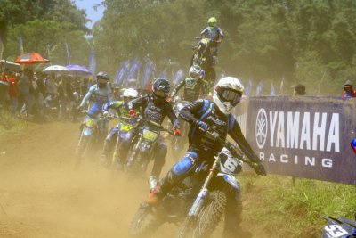 Budi Djarum GTX Team, Probolinggo : USUNG FORMASI  BOMBARDIR !