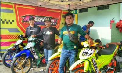 Max Gaharu MBRK Army DS Libaz Racing Team, Probolinggo : PERFORMA FENOMENAL, SUKSES KUASAI PODIUM 2 TAK DI KELAS BERGENGSI