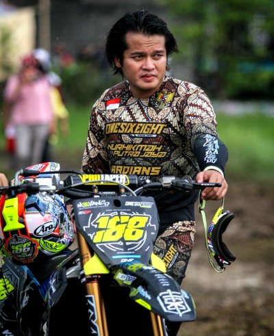 Mevans Sanggramawijaya - Onesixeight Motocross Team. Seri perdana Powertrack 2021 menjadi kompetisi terberat karena faktor cuaca &amp; siap sapu bersih podium di kelas para raja.