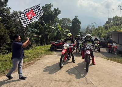 Honda CRF Fun Adventure 2025, Pecinta CRF Nikmati Jelajah Alam Trawas Mojokerto