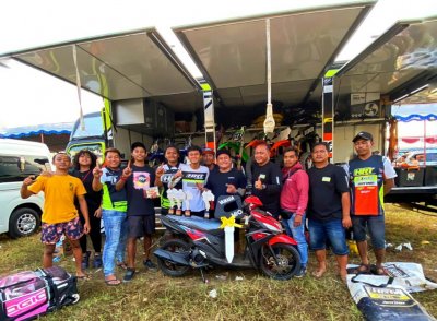 HRT Group MX GTX Tuban. Makin digdaya dengan kehadiran Farudilah Adam, ditengah euforia rebut gelar juara umum 85 cc. 