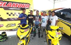 Glamour Racing Team, Bangkalan. Dibangun untuk mengangkat eksistensi Bangkalan lewat road race. 