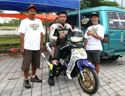 Rizqy Motor Boss Mild Racing Team : SETELAH TAMPIL DI MOTOPRIX 2022 SERI 1 SURABAYA, BENARKAH AKAN BANGUN TEAM ROAD RACE ?