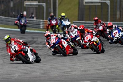Aksi Kencang Pebalap Astra Honda Taklukkan Podium ARRC Sepang