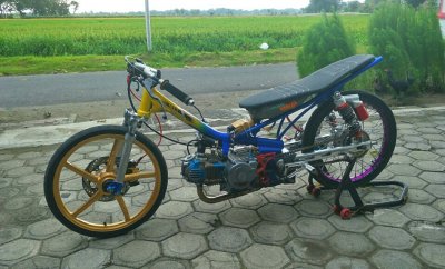 Yamaha Jupiter - Berkah Minyak UD. Sri Rejeki TJS Racing Team, Kediri : RACIKAN SILINDER HEAD SULTAN, TARGET 7,2 DETIK