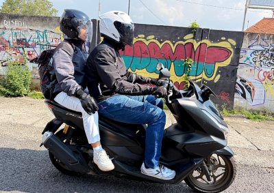 #Cari_Aman Saat Berkendara Mudik Lebaran Bersama Keluarga