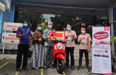 Honda MPM : BOOKING SERVICE VIA APLIKASI, PELANGGAN INI DAPAT HADIAH MATIC