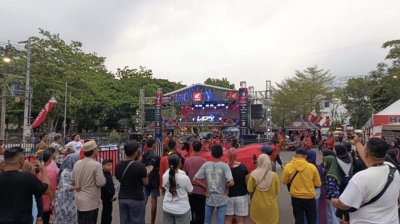 Ribuan Pengunjung Padati Gelaran “Laki Code” di Malang, Seru dengan Aksi Drag Bike, Modifikasi  &amp; Test Ride Motor Sport Honda