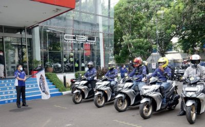 Media Experience All New Aerox 155. Saat dilepas oleh Sutarya, Sales Director PT Yamaha Indonesia Motor Mfg. 