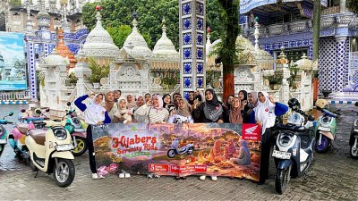 Hijabers Malang Ngabuburide Seru Bersama Honda Scoopy, City Rolling Hingga Masjid Tiban