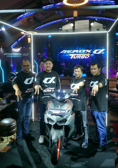 The Alpha Gang is Calling ! Yamaha STSJ Guncang Surabaya dengan AEROX ALPHA