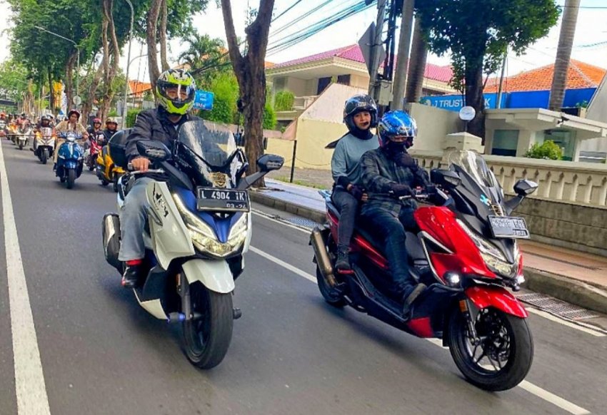 MPM Honda Jatim : CARI_AMAN BERKENDARA BONCENGAN, INI TIPSNYA