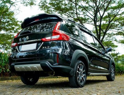 HADIR LEBIH DEKAT DENGAN MASYARAKAT, XL7 MENJADI PRIMADONA SUV 7 PENUMPANG