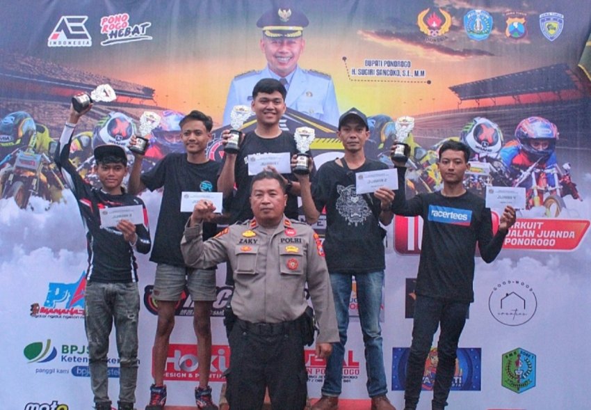 Adi Plentiz - KT2 Igor Racing Team, Trenggalek : SUKSES PIKAT SAUDAGAR LUAR PULAU