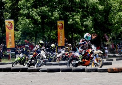 76 Rider Supermoto Openchampionship 2020 - Seri I, Jember. Even yang dinilai telah menjadi trend &amp; fenomenal.