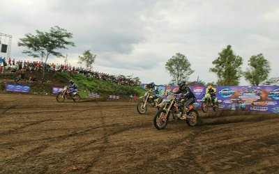 Segmen off road roda dua extrem. Kini dikawal pelumas mesin SS1 Racing Oil &amp; telah teruji untuk konsumsi ajang kompetisi bergengsi.