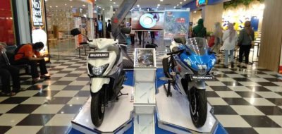 Suzuki Auto Show, Surabaya Plaza. Setia mengawal konsumen pengguna motor maupun matic yan aktif.