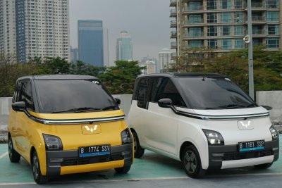 Wuling Air ev Raih Most-Worthy Electric Car di Ajang Uzone Choice Award 2022