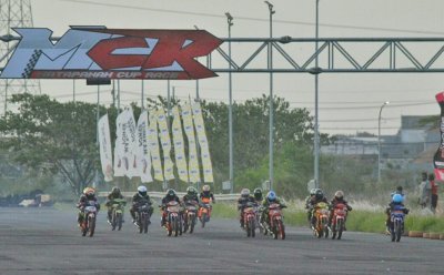 Adeeb Jaya Transport Racing Team, Probolinggo : TAMPIL MENGGEBRAK DI GRAND FINAL MCR 2023, SEKALIGUS DINOBATKAN BEBEK 2 TAK 116 TERKENCANG 2023
