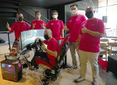 HONDA RACING SIMULATOR CHAMPIONSHIP MUSIM KE-3 SAJIKAN TANTANGAN BARU DENGAN MEMBUKA KOMPETISI INTERNASIONAL