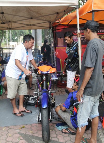 MAD SANTANA BIANGNYA ROAD RACE PROBOLINGGO KIAN BERGAIRAH