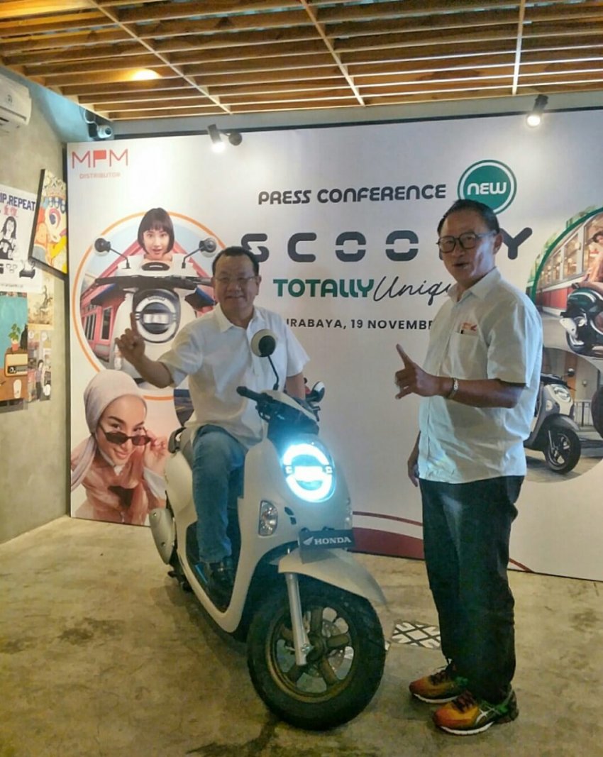 New Honda Scoopy 2024 : MENYAPA MILENIAL SURABAYA, DIBEKALI FITUR MODERN & INI HARGANYA