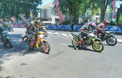 IRC Kejurprov Road Race Jatim 2023, Bondowoso. Setia dikawal IRC produsen ban balap lokal, performa international.