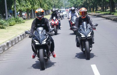 Nobar Moto GP Mandalika : KOMUNITAS HONDA JATIM, ANTUSIAS DUKUNG PEMBALAP MUDA NDONESIA