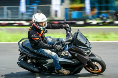 Gelar Aktivitas Test Ride, Awak Media Jajal Performa Berkendara NMAX “TURBO”