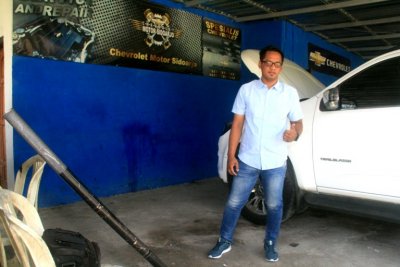 Dedy - Chevrolet Motor Sidoarjo. Dipercaya menjadi sentral layanan terpadu maintenance Chevrolet.