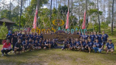 Bikers Adventure Camp &amp; Workshop Jurnalistik diadakan di Obech Camp Pacet Mojokerto. Pelatihan ilmu social media kepada bikers Honda, sebagai pengembangan sarana komunikasi lebih baik.