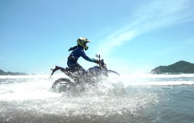 Yamaha WR 155R. Performa optimal, setia mengawal rider adventure, saat dihadapkan berbagai medan &amp; rintangan.