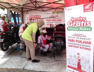 Apresiasi Tenaga Medis, MPM Honda Jatim Gelar Service Motor Gratis Untuk 1200 Tenaga Medis.