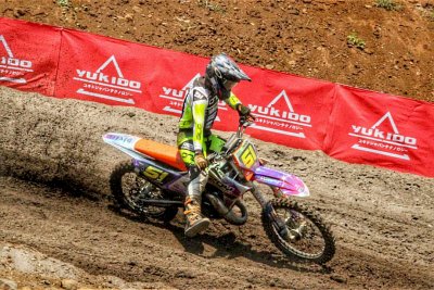 DELFINTOR KEMBALI DIPERCAYA MENJADI MENTOR M. RADITYA CROSSER MX125 RIZQY MOTORSPORT YAMAHA !