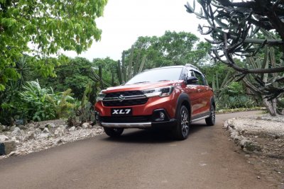 Gak Sampai Sebulan, Penjualan Suzuki XL7 Tembus 2.000 Unit