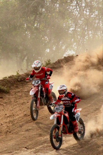 DUCATI INDONESIA, SECARA RESMI MEMPERKENALKAN &quot;DUCATI MX TEAM INDONESIA&quot; &amp; SIAP SEMARAKAN KOMPETISI MOTOCROSS NASIONAL