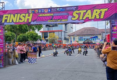 MENGAWAL REALISASI JEMBER SPORT GARDEN, DORONG OTOMOTIF JEMBER SEGERA GO NASIONAL !