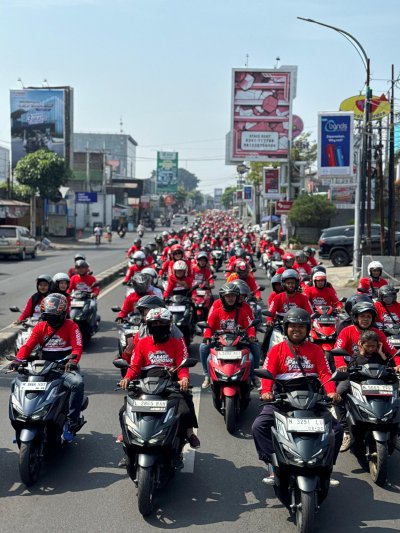 Ribuan Pecinta Honda Vario Ramaikan Parade Vario160 di Malang