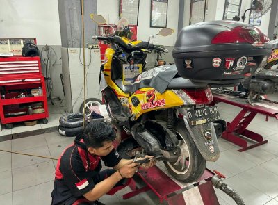 YAMAHA STSJ BEDAH PENYEBAB VIBRA NGGAK NORMAL DI MATIC