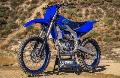 Yamaha YZ 450F 2021 : PERFORMA MENYELURUH SERBA MENINGKAT