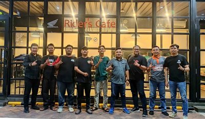 Kopdar Komunitas Honda di MPM Rider Café Surabaya