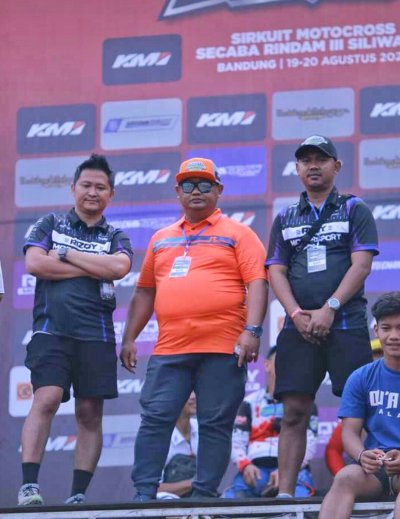 GRAND FINAL MOTOCROSS GRASSTRACK INDIEL SERIES 2023, MENJADI MOMENTUM GRAND LAUNCHING SIRKUIT RIZQY MOTORSPORT, KLATEN