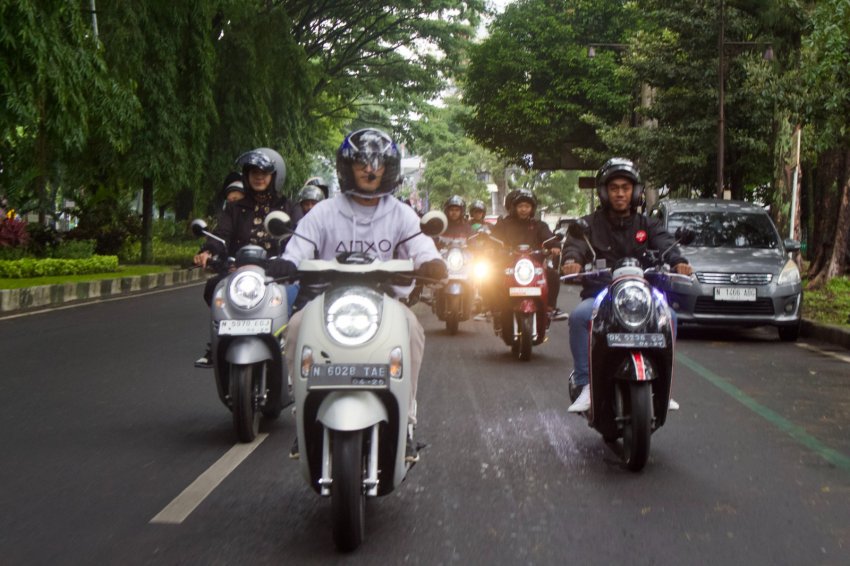 Serunya Riding Akhir Tahun, Simak Tips Berkendara Nyaman & Cari_Aman Bersama Honda