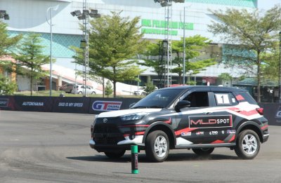 Mld Sport Autokhana Kejurnas Slalom 2024, Sidoarjo : GAYUNG BERSAMBUT, AKOMODIR STATUS ON FIRE  PESLALOM JATIM