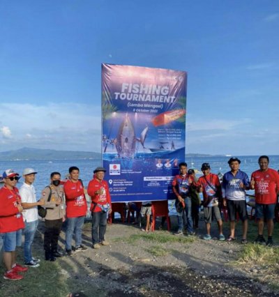 SUZUKI MARINE BERI MESIN TEMPEL KAPAL, BAGI JUARA FISHING TOURNAMENT FESTIVAL PESONA SELAT LEMBEH 2022