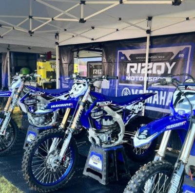 Big Boss H. Rokhmawan : TAMPIL DENGAN WAJAH &amp; SEMANGAT BARU, RIZQY MOTORSPORT YAMAHA &quot;SEMAKIN DI DEPAN&quot;