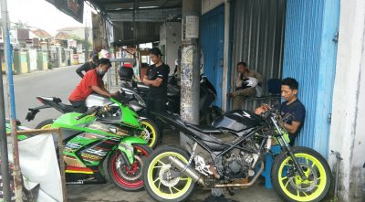 Speed Garage, Sidoarjo : BERTRANSFORMASI JADI TONGKRONGAN RIDERS SPEED FREAKS MASA KINI