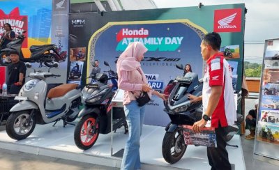 Honda Ramadan Exhibition Meriahkan Jember, Tampilkan Honda PCX160 Warna Baru